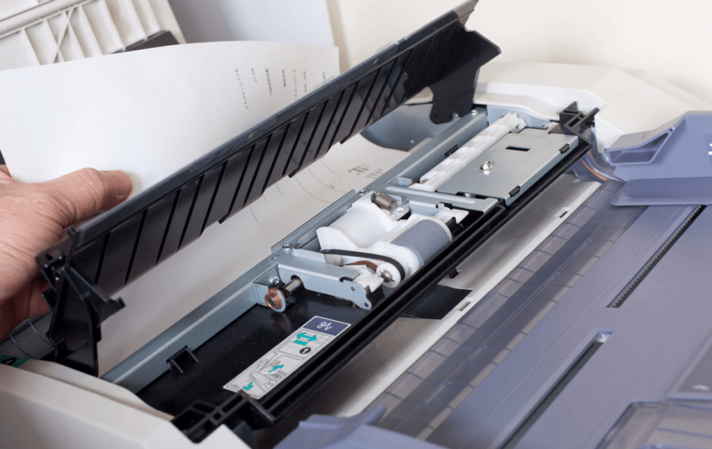 Carta della stampante si inceppa